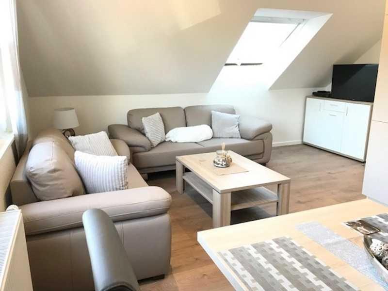 Witte Huus 75M_ Und 51M_ Ferienwoh Apartment Hooksiel Exterior photo